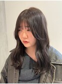 【YOKE】オリーブアッシュグレージュくびれヘア顔まわりレイヤー
