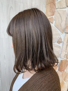 ラグーン(LAGOON) 美髪/暗髪/透明感/人気/ベージュカラー/グレージュカラー