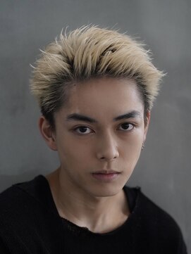 フィフス トウキョウ (fifth TOKYO) スパイキーショートフェザーパーマ刈り上げショート渋谷ビジネス