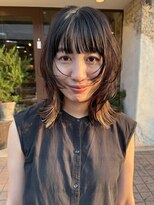 マッシュ アドベ 八戸ノ里(MASHU ADOBE) 顔周りカットで華やかさロブレイヤー/ウルフ/段カット