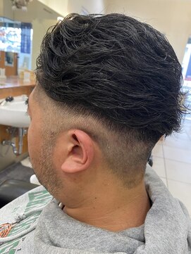 サロン ド ジュン 伊勢崎店 刈り上げバックスタイル