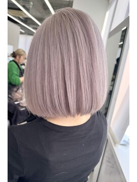 エゴル ナゴヤサカエ(ENGOL NAGOYA SAKAE) 新美蓮/ラベンダー/ハイトーンボブ/ブリーチ/ハイトーン