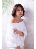 大人かわいいエッジショートインナーカラーセンシュアルショート