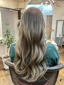 ベレッタ 楠葉店(veretta.) 美しすぎるミルクティーベージュ    喜多朝也/ハイトーン/透明感