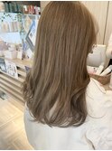 【永井優衣】”透明感ベージュカラー“