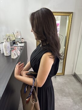 グランドライン(GRAND LINE) 色っぽ髪　大人髪　艶髪　アッシュ