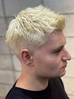 フランクスバーバー アンド ビアークラブ(FRANK'S BARBER and BEER CLUB)&nbsp;ハイトーン束感オシャレベリーショートフェザーアップ