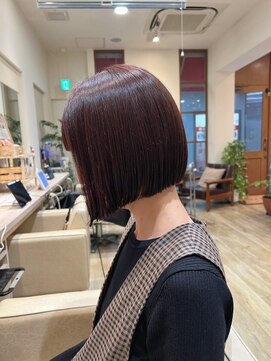 ブロッサム ひばりヶ丘(Blossom) 20代30代40代小顔切りっぱなしミニボブ