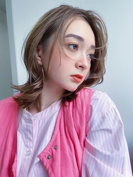 フリティ 大阪西梅田店(friity) オリーブベージュショートミニボブグレージュブリーチレイヤー