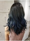 ミディアム×ネイビーグラデーション
