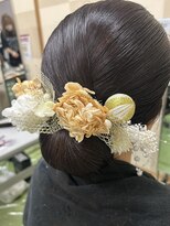 アンジュール&nbsp;タイトシニオン