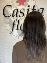 カシータ フロル 尾張旭店(Casita flor)&nbsp;裾カラー