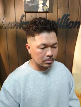 バーバーショップ サンフラット(BARBER SHOP Sun FLat) オールバックパーマ
