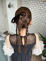 フェリーチェ 六本木店(Felice)&nbsp;タイトヘア タイトアレンジ ツインアレンジ ツイン編みおろし