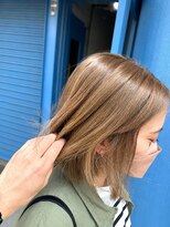 お～るうぇいず(always)&nbsp;ケアブリーチ外国人風ブロンドカラーミディアムボブ20代30代40代