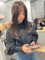 カミエ(kamie) ブラウンロング×カット&カラー&トリートメントで理想の髪へ