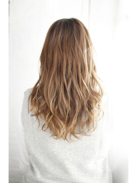 シュシュット(chouchoute) 吉祥寺/美髪デザインカラー無造作カールボブディ丸みショート040