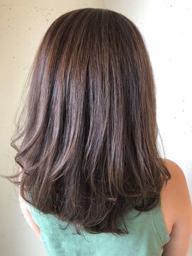 ギグス 星ヶ丘(gigs) ナチュラル透け感スタイル