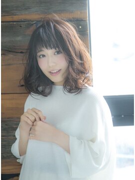 ロンド ストラーダ 心斎橋(Lond strada) セクションカラーペールベージュ