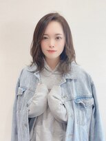 ソル(SOL by INFINI)&nbsp;ツヤ感ベージュ×くびれレイヤーでワンランク上の自分へ