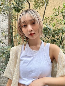 ロンドルーチェ 心斎橋(Lond luce) ダークアッシュ/ミディアムレイヤーカット［髪質改善/縮毛矯正］