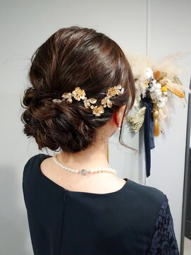 ウィーク 梅田(UiiC) 大人かわいい◆ミディアムヘアセット 【uiic umeda sachi】