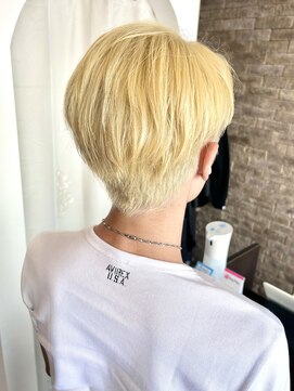 ヘアーデザイン アズール(Hair Design Azur) 【Azur】blond
