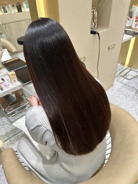 プアメリア 名古屋(Puamelia) 髪質改善/艶カラー/艶髪/縮毛矯正/くせ毛パヤパヤ毛収まる