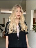 ブロンド/ハイトーンベージュ/ベージュルーツ
