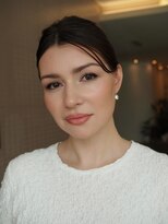 ビューティーセラーバイハリウッド(BEAUTY CELLAR BY HOLLYWOOD) エレガントメイク