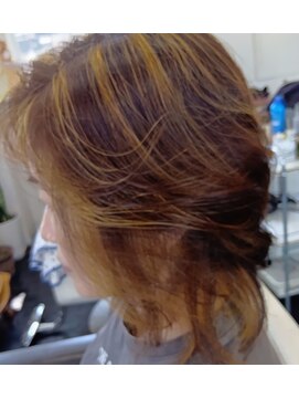 カットハウスマイケル(CUT HOUSE MICHAEL) レイヤーセミロング