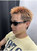 王道スパイキーショート　ハイトーン　ブリーチカラー