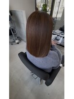 エン 久安(en.)&nbsp;モーブブラウンで上品見えする大人ストレート