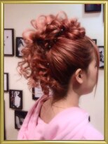 エヌ(N)&nbsp;モヒカン風アップ☆