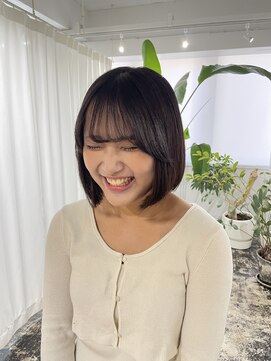 ジリ(JILI) 小顔見え◎まとまるコンパクトボブ