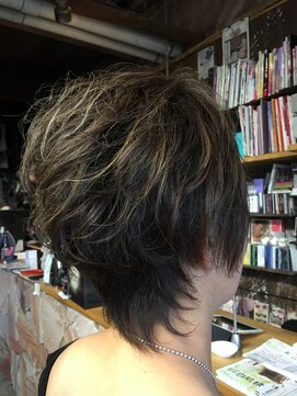 オーバーキャプテンネイキッド(OVER CAPTAIN NAKED) 立体カラー☆ショートレイヤー