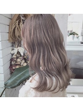 レイリー(Reilly) 【Minami】アッシュベージュ