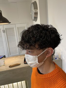 リット(lit.) ニュアンスパーマ/韓国マッシュ/スパイキーショート/守谷