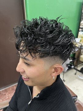 サラ HAIR&MAKE SALA 相模大塚店 スキンフェード