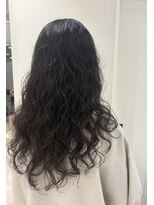 タヤ ジェイアール京都伊勢丹店(TAYA)&nbsp;ナチュラルロングウェーブ スタイル