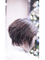 ネス(NESS) ヌードカラーのハイライトが入ったショート171