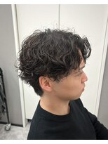 オムセラ(HOMME SERA)&nbsp;センターパート×スパイラルパーマ