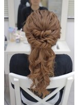 リサ 恵比寿(risa.)&nbsp;ウェーブねじりネオハーフ