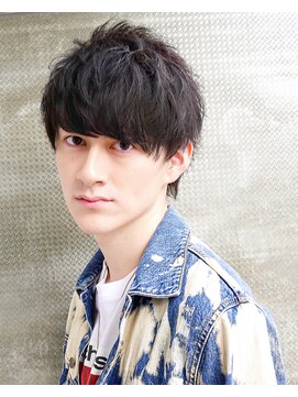 ブルーダー(Bruder) 王道ショートマッシュスタイル　ショートレイヤー　ツーブロック