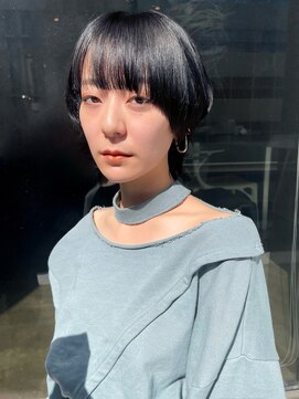 イトシテ マッシュショート×ナチュラルブラック【本多身和子】