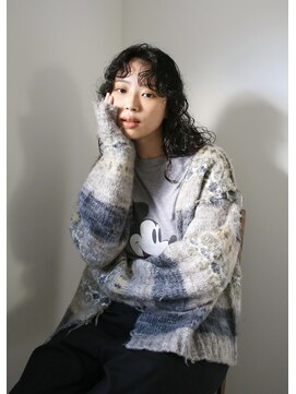 テトヘアー(teto hair) ミディアムパーマ　スパイラルパーマ　くるくるパーマ