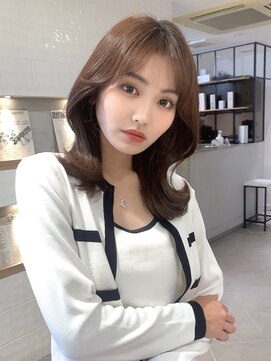 アリュウル 表参道(ALLURE) 小顔に見えるくびれヘア　レイヤーカット　透明感カラー　KAKO