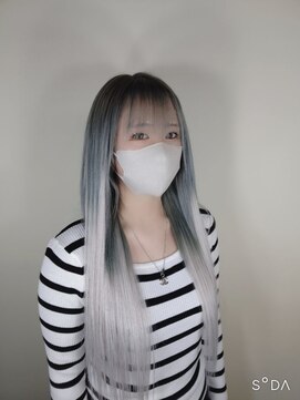 ウィット アンド ラファム Wit &La Famme シルバーホワイトエクステでギャル満開