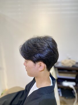 ミオ(mio) 癖毛を活かしたカルマスタイル