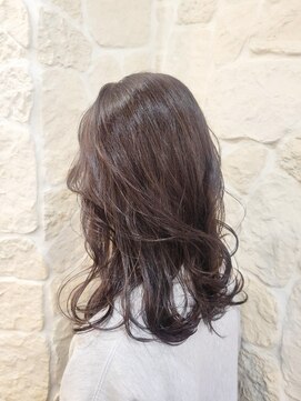 アムネシア 三軒茶屋(AMNESIA) ショコラベージュ/暗めカラー/大人ガーリー